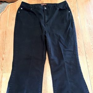 Liz & Me Signature Black Jeans - Size 3 average